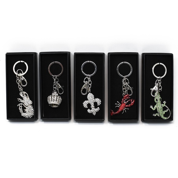 Crown Rhinestone Keychain - Picture 2 of 2